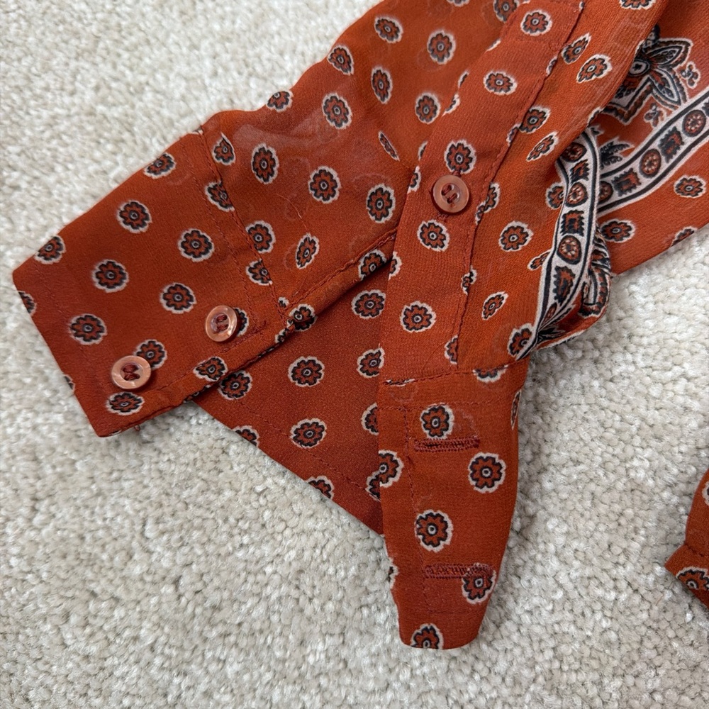 Women's Rust Patterned Blouse - Picture 4 of 7